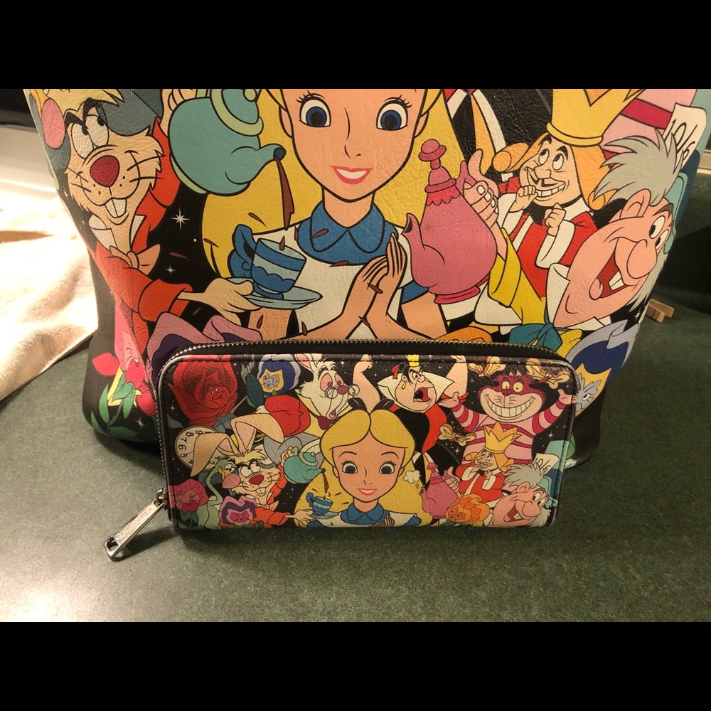 Alice and Wonderland Tote w/Wallet